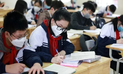 Hoàn thiện Nghị quyết về học phí, phương án mua sách giáo khoa cho học sinh mượn