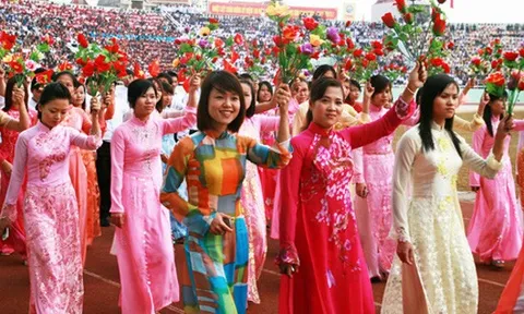 Thực hiện Phong trào thi đua "Xây dựng người phụ nữ Việt Nam thời đại mới"