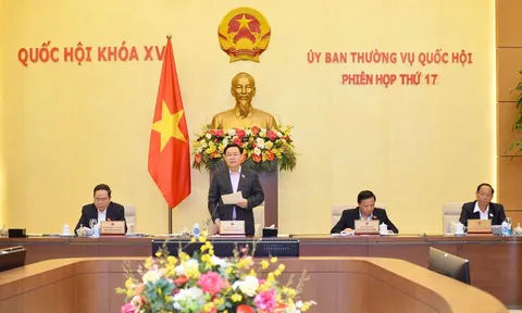 Khai mạc Phiên họp thứ 17 của Ủy ban Thường vụ Quốc hội