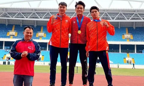 Nguyễn Văn Lai giành huy chương vàng, phá kỷ lục chạy 10.000m tồn tại suốt 20 năm