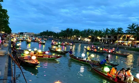 Nhiều hoạt động văn hóa, nghệ thật chào năm mới 2023 tại miền Trung