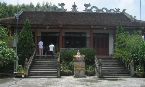 Đền Thác Bà đón nhận Bằng xếp hạng Di tích Quốc gia