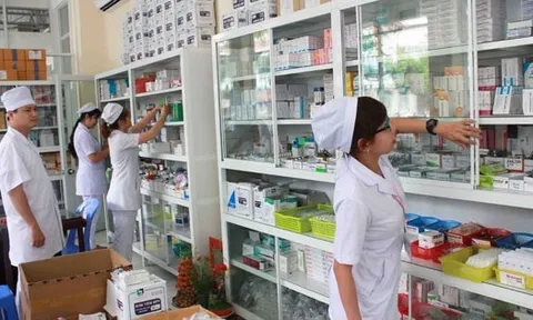 Hoàn thiện văn bản để sớm giải quyết tình trạng thiếu thuốc, vật tư, trang thiết bị y tế