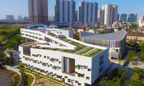 Thủ tướng yêu cầu kiểm tra, rà soát, đầu tư xây dựng trường học, cơ sở y tế, nhà vệ sinh công cộng