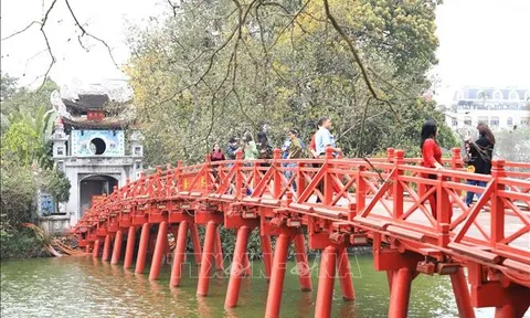 Quảng bá ‘Du lịch Hà Nội chào 2023 - Get on Hà Nội 2023’