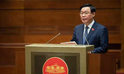 Ủy ban Thường vụ Quốc hội tổ chức chất vấn nhóm vấn đề thuộc lĩnh vực Tòa án và Kiểm sát