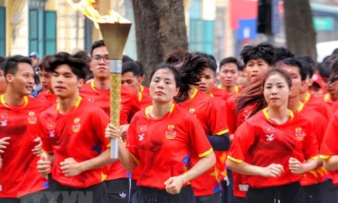 Hình ảnh Lễ rước đuốc SEA Games 32 tại Việt Nam