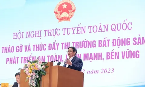 Thủ tướng chỉ đạo triển khai các giải pháp thúc đẩy và tháo gỡ thị trường bất động sản