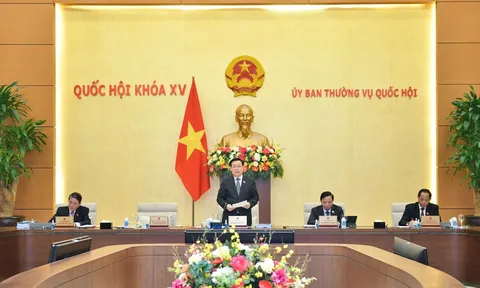 Khai mạc Phiên họp chuyên đề pháp luật của Ủy ban Thường vụ Quốc hội