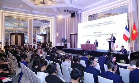 Chia sẻ kinh nghiệm phát huy giá trị di sản văn hóa Việt Nam và Pháp