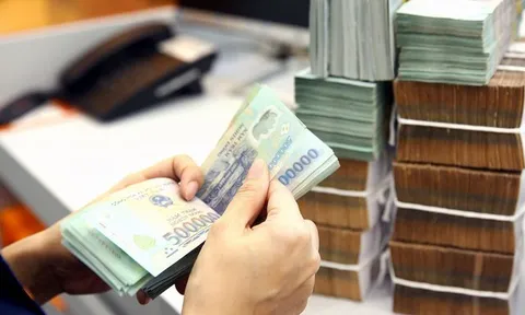 Tăng mức lương cơ sở lên 1,8 triệu đồng/tháng từ ngày 01/7/2023