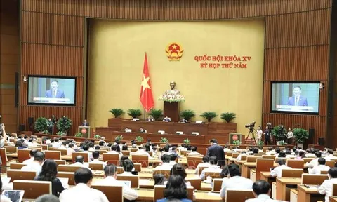 Ngày 25/5, Quốc hội tập trung thảo luận về kết quả thực hiện kinh tế, xã hội