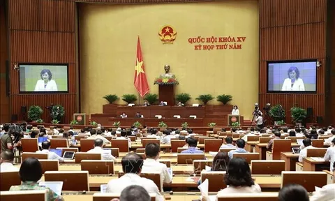 Ngày 6/6, Quốc hội tiến hành chất vấn và trả lời chất vấn