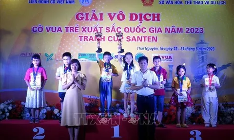 Trao 60 bộ huy chương tại Giải vô địch Cờ vua trẻ xuất sắc quốc gia 2023
