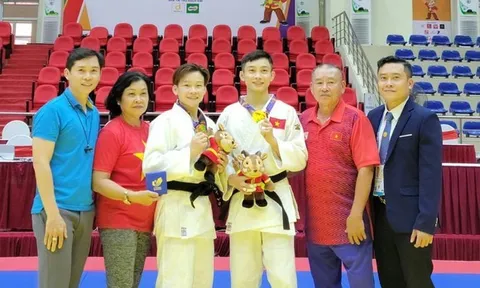 Hai chị em Nguyễn Thị Thanh Thủy cùng giành HCV judo tại SEA Games 31