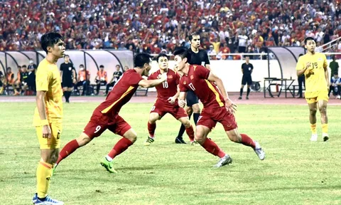 Bóng đá SEA Games 31: Huấn luyện viên Polking thừa nhận U23 Việt Nam mạnh mẽ và bản lĩnh hơn