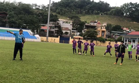 HLV Mai Đức Chung: Gần 3 thập niên “đồng cam cộng khổ” với bóng đá nữ Việt Nam