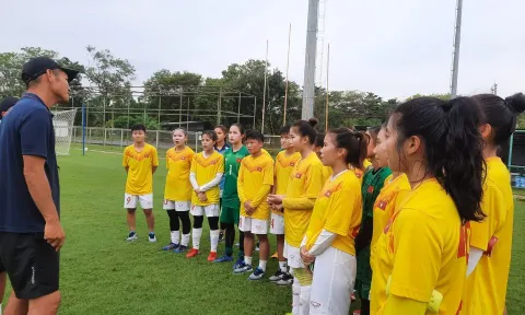 Giải Bóng đá U18 nữ Đông Nam Á 2022: Sớm đoạt vé vào bán kết