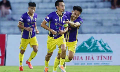 Vòng 10 V-League 2022: Chung kết sớm của lượt đi