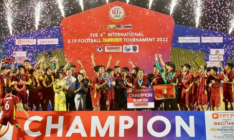 Đội tuyển U19 Việt Nam: Quá đáng tiếc cho Nguyễn Văn Trường