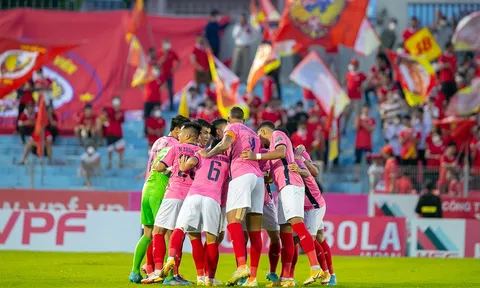 V.League 2022: Hồng Lĩnh Hà Tĩnh, núi cao trước mặt vực thẳm sau lưng