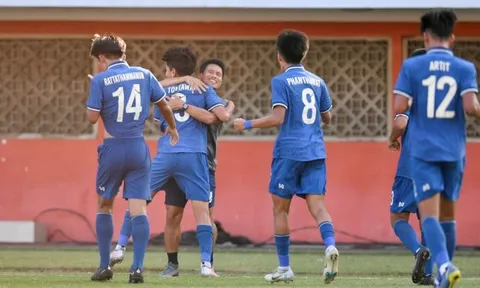 Thua đậm nhưng U17 Thái Lan vẫn giành vé vớt