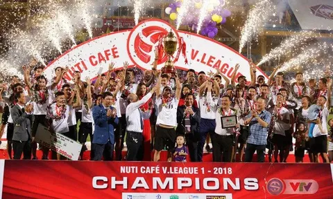 Hà Nội FC là chuyên gia về đích
