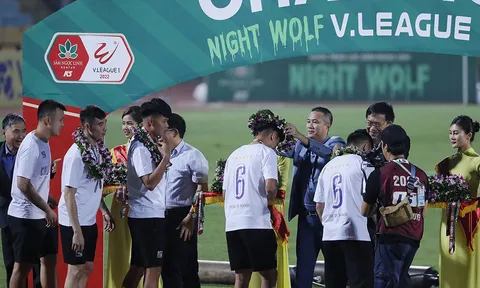 V.League 2023: Tranh cãi trước thềm quá độ 