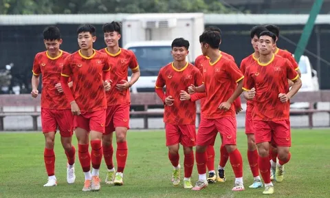 Đội tuyển U20 Việt Nam sang UAE dù chưa đủ quân