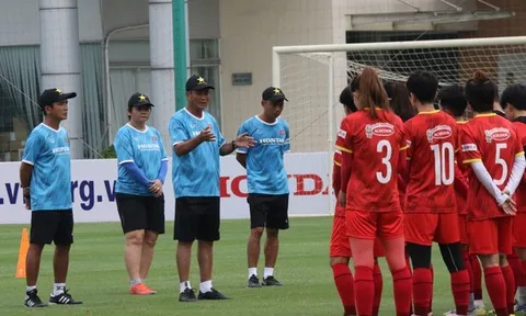 Huấn luyện viên Mai Đức Chung thận trọng trước SEA Games 32