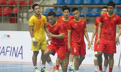 Tuyển futsal Việt Nam tập huấn tại Nam Mỹ