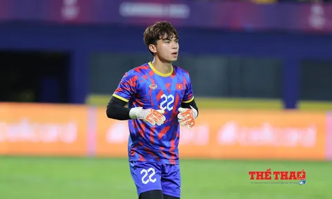 Quan Văn Chuẩn đang bị tâm lý, huấn luyện viên Troussier sẽ trao cơ hội cho Huy Hoàng?