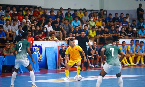 Đội tuyển futsal Việt Nam: Huấn luyện viên Giustozzi chạy thử đội hình
