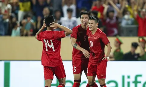 Đội tuyển Việt Nam: Thắng theo cách của Troussier