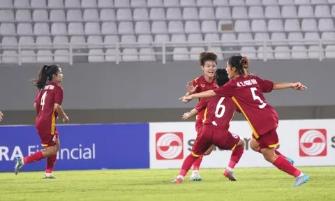 Chung kết giải Bóng đá U19 nữ Đông Nam Á 2023: U19 nữ Việt Nam thua bởi 2 cú sút xa choáng váng