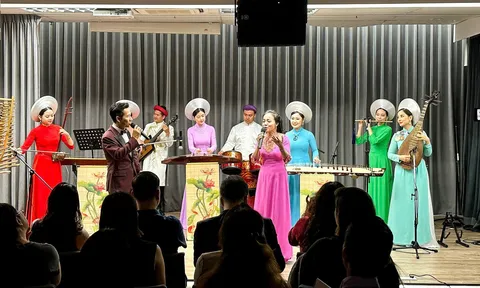 Khai mạc Những ngày văn hóa Việt Nam tại Singapore