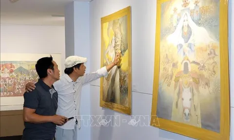 Tổ chức Triển lãm Tranh Lụa Việt Nam tại Pháp năm 2023