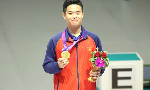Xạ thủ Phạm Quang Huy mang về tấm huy chương vàng đầu tiên cho đoàn Thể thao Việt Nam tại ASIAD 19