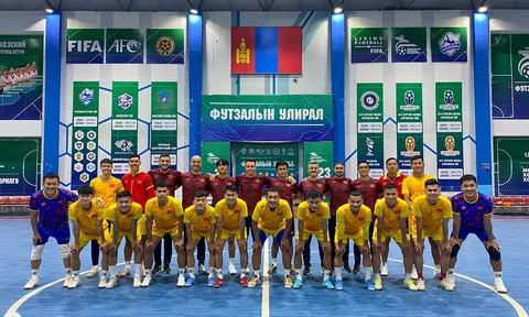 Đội tuyển futsal Việt Nam hứng khởi trong buổi tập đầu tiên tại Ulaanbaatar