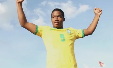 Brazil lần đầu triệu tập thần đồng 17 tuổi cho Vòng loại World Cup 2026
