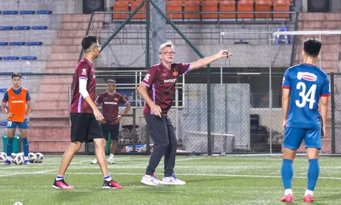 Vòng loại thứ hai World Cup 2026: Huấn luyện viên Philippe Troussier đối diện với áp lực