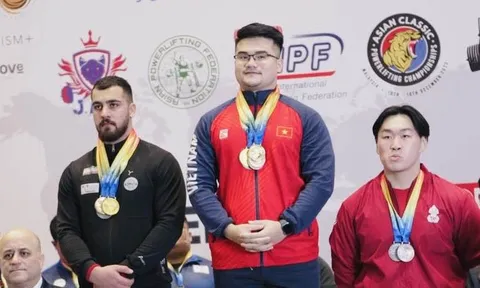 Đặng Thế Hưng giành huy chương vàng giải vô địch Powerlifting châu Á 2023