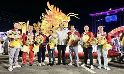 Bình Dương: Tuyên dương 5 huấn luyện viên và 7 vận động viên xuất sắc trong đêm giao thừa