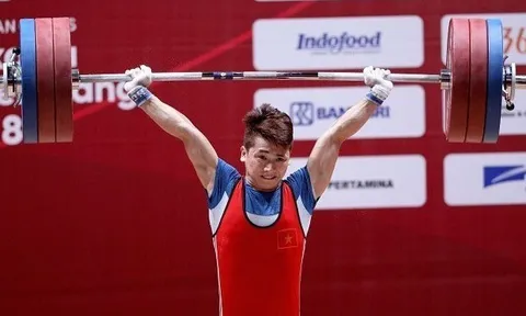 Lực sỹ Trịnh Văn Vinh tạm xếp hạng 10 vòng tranh vé Olympic 2024
