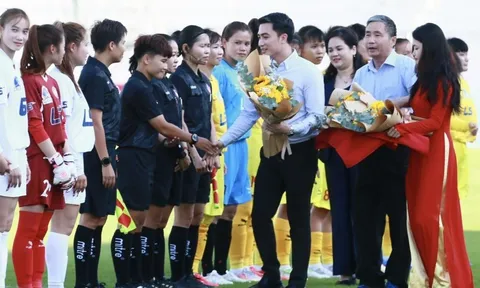 Khai mạc lượt đi giải Bóng đá nữ vô địch quốc gia - Cúp Thái Sơn Bắc 2024