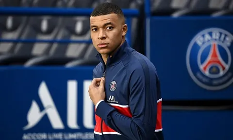 PSG xử phũ với Kylian Mbappe