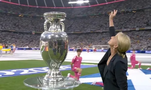 EURO 2024: Khoảnh khắc xúc động về Franz Beckenbauer