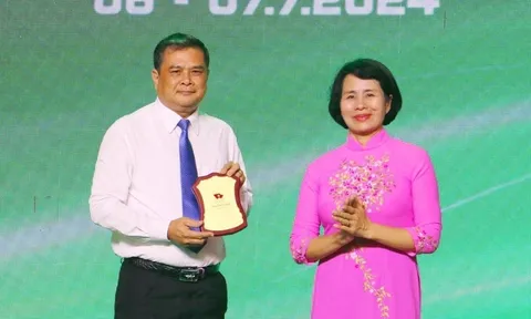 Khai mạc giải Marathon quốc tế “Vietcombank Mekong delta” Hậu Giang năm 2024