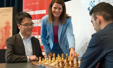 Quang Liêm dẫn đầu Siêu giải cờ Vua Biel 2024