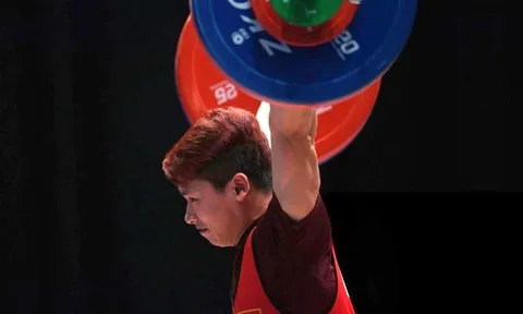 Trịnh Văn Vinh khép lại hành trình Olympic 2024